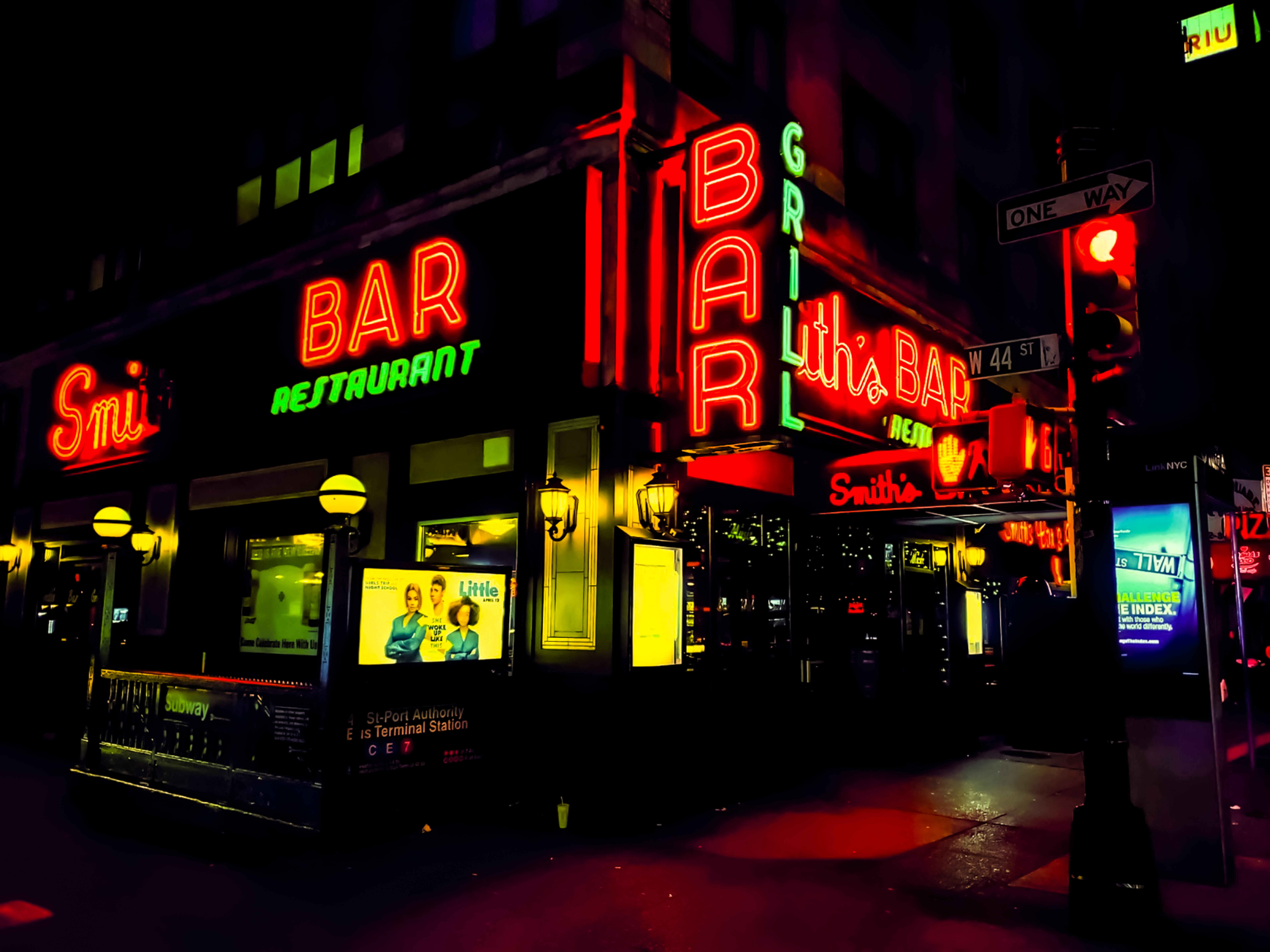  New York bar life 